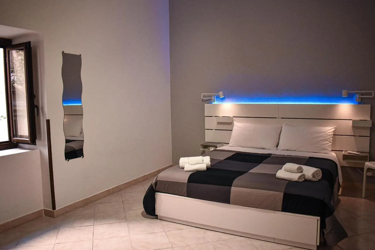Sikelia House Cefalu 0*,